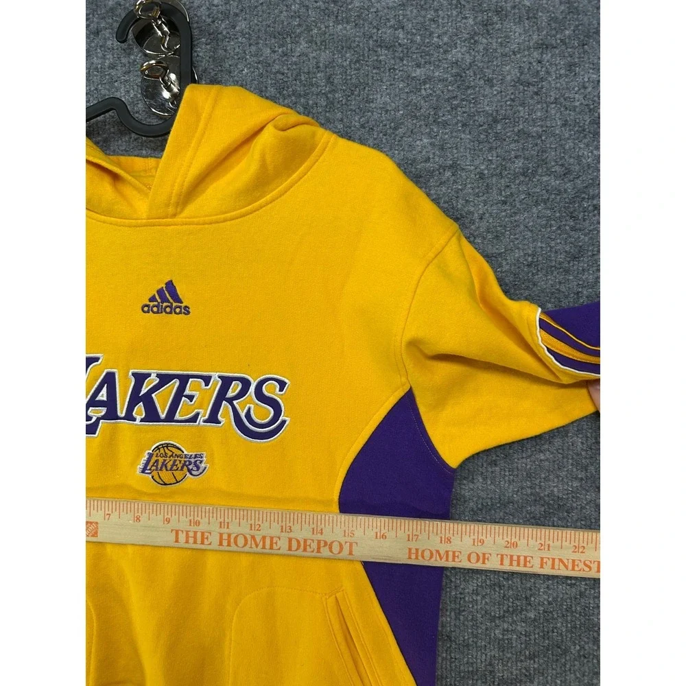 Los Angeles Lakers Adidas Hoodie Boys Yellow Basketball Sweatshirt - Medium